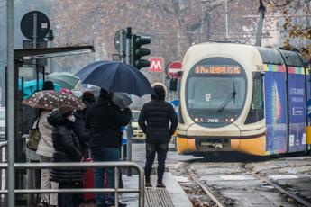 Covid oggi Italia, 101.762 contagi e 227 morti: bollettino 10 gennaio