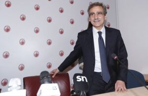 Mps, Lovaglio sforna contromossa da 34 mld a Opas Intesa: c’è una visione