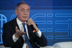 Urso: nel prossimo decreto imprese un altro shock di semplificazioni