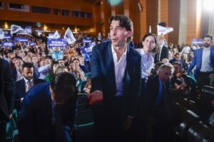 Caos tra i moderati del centrosinistra, Onorato attacca Tabacci