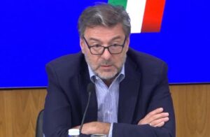 Giorgetti alla Bce: “Fare chiarezza al più presto sulla vicenda Lagarde”