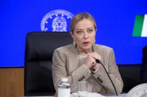 Meloni chiama Ad Ericsson, azienda ritira licenziamenti