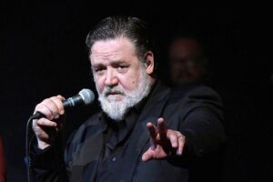 Russell Crowe in concerto con la sua band il 1 luglio 2027 a Marostica