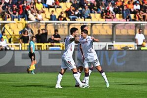Calcio, il Bologna batte 2-1 il Lecce prima vittoria rossoblù