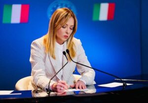 Vertice su manovra a P. Chigi, ok in Cdm slitta per trattativa con Ue su flessibilità